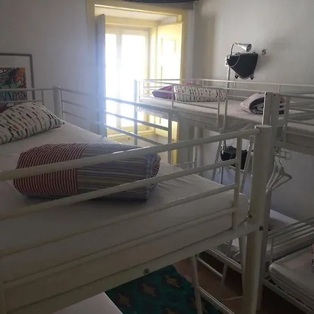 Hotel Limas